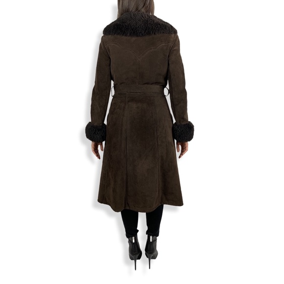 ❌SOLD❌ 1960’s lamb shearling coat w/ horn buttons - Picture 4 of 8